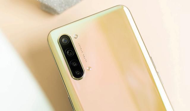 降价|OPPO哪款中档手机最值？骁龙765G、强力自拍、降价百元