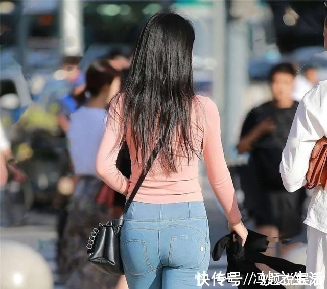 束腰 身材微胖女士的穿搭，坚持以“束腰”为核心，曼妙身姿不远了！