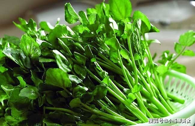 真正的“补钙王”就是它，隔三差五喝，做法简单，补钙长个头