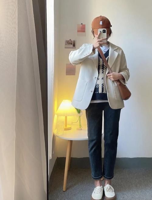 过年该怎么穿?教你用这3件外套搭出“新花样”,照着穿美极了