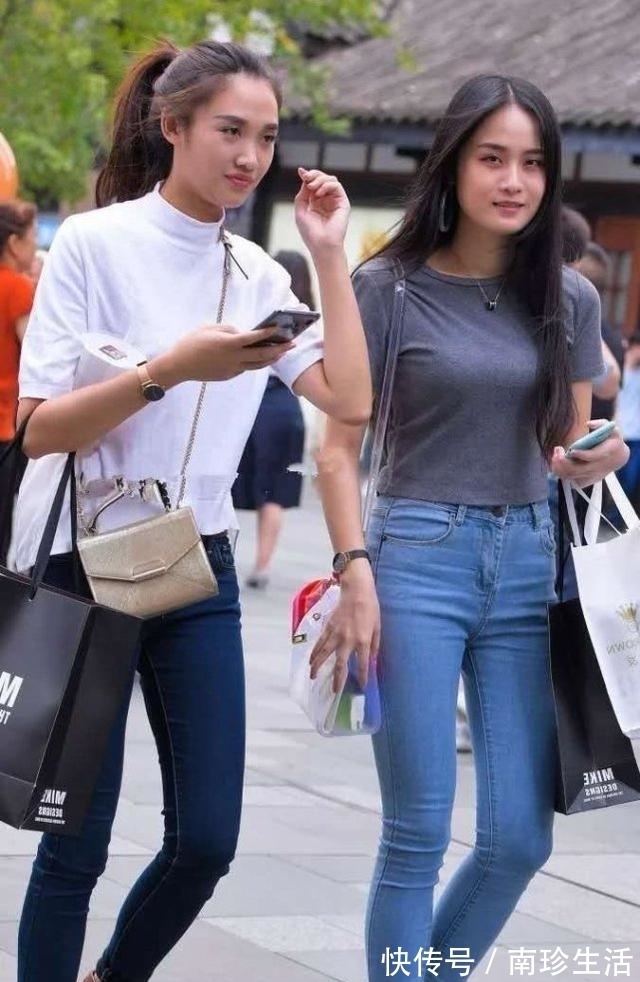 牛仔裤|舒适不紧绷的牛仔裤,尽显都市女性的风采
