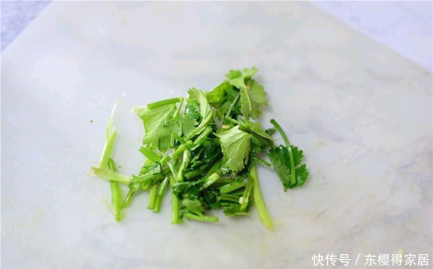 黄瓜|凉拌黄瓜时，切好直接拌就错了，多加1步，黄瓜更脆更入味
