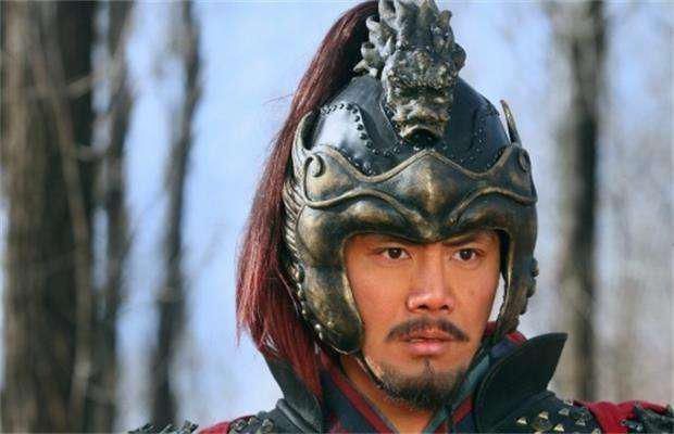 蟒蛇缠住|南宋抗金名将韩世忠被蟒蛇缠绕,跑回家求救,结果家人无人敢应