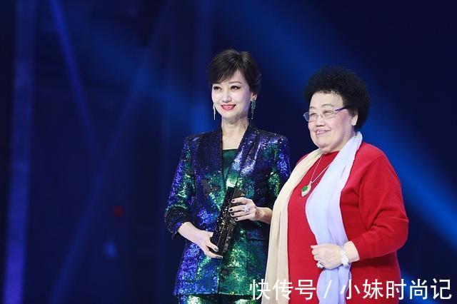 陈丽华|女强人的气场就是强,陈丽华就算穿很简单的服装,气势也很强