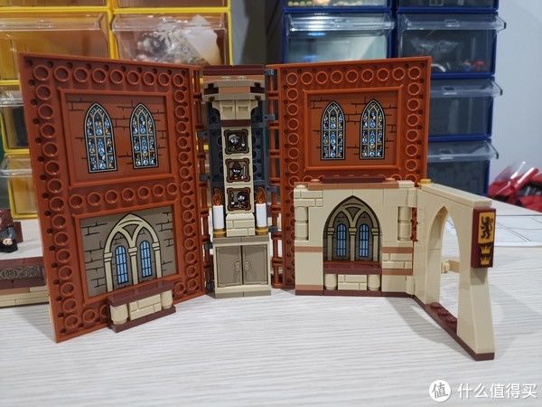 斯普劳特|老杨的玩具仓库 篇六十五：LEGO 哈利波特霍格沃兹魔法学院 2021新品 教室魔法书系列