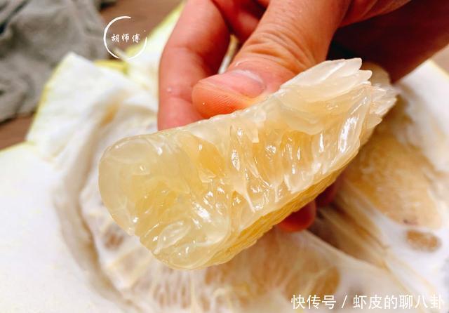 凹进去|买柚子时,选“圆的”还是“尖的”?教你4招,柚子个个皮薄肉多