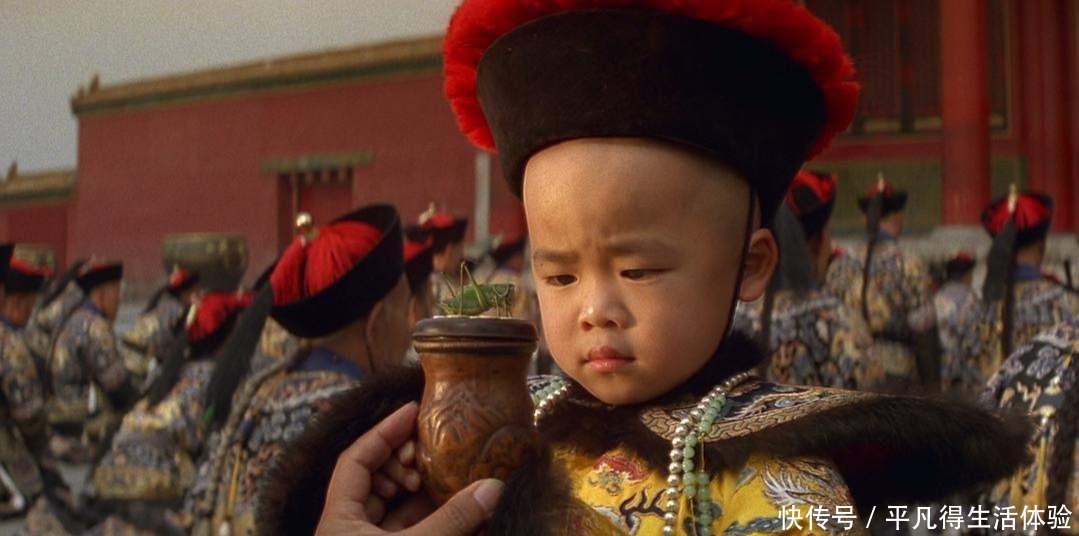 紧张|日本人给溥仪的弟弟娶了个日本女孩，女孩怀孕后，溥仪感到很紧张