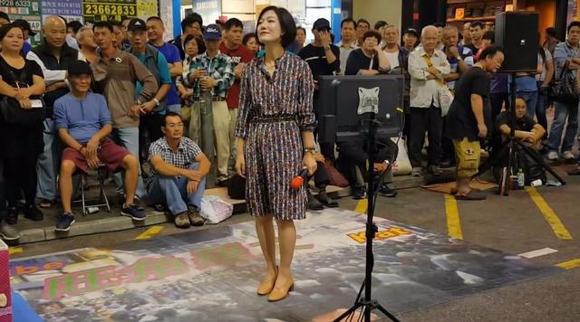 李玉剛|星光大道的冠軍,曾登央視春晚,1年后卻淪為街頭賣唱