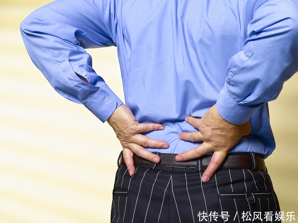 腰间盘突出!用这个简单方法,见效快!不花钱,在家就能自我治疗