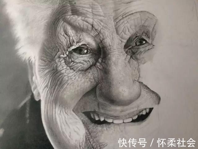 inck|超写实素描就是这样一步一步擦出来的