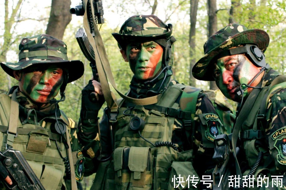 特警和特種兵差在哪里為何一個(gè)戴面罩,另一個(gè)卻要涂油彩