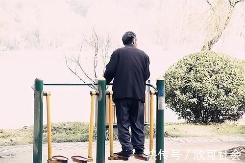 放疗|肺癌发生了脑转移，10年过去，却依然健康，是怎么做到的？