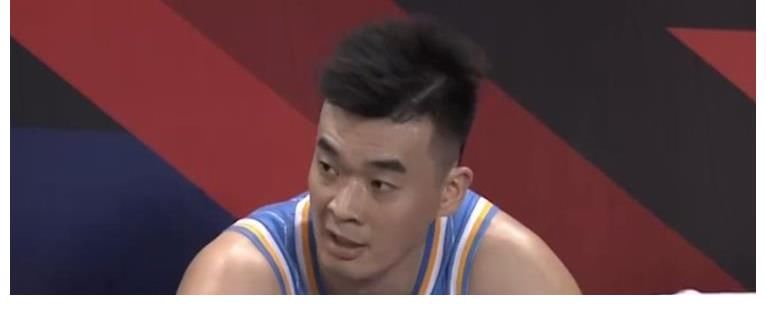 辽宁男篮|辽宁男篮罕见的惨败，多名主力缺席引争议，林书豪23分率北京大胜
