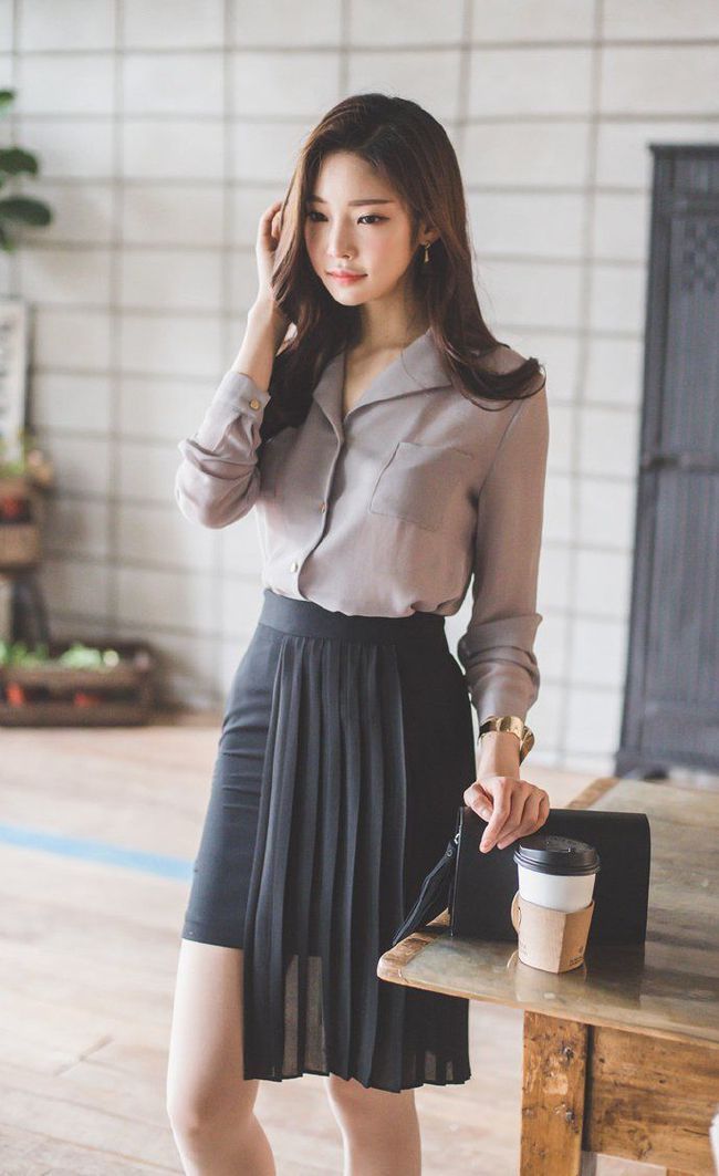 似水|优雅温婉的气质美女，职业装显利落大气，精致典雅清新似水！