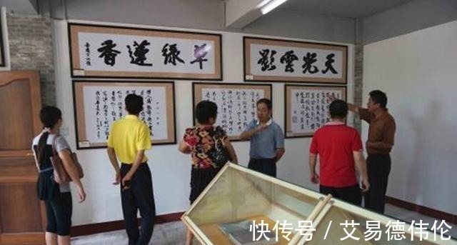 考试@9岁小孩去考试,考官出一上联,小孩机智应答,结果考得第一