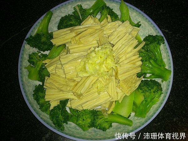  营养|西兰花和”它“一起拌，清淡爽口，营养丰富，孕妇多食用也好