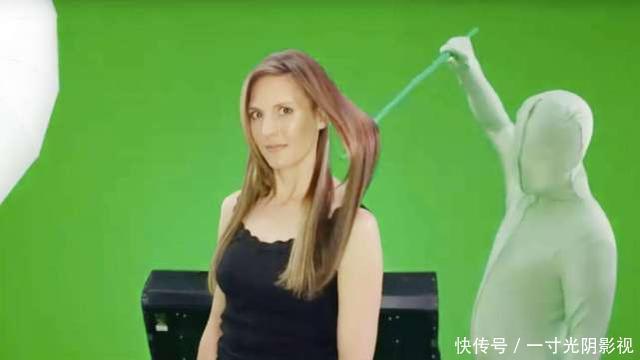 洗发水广告原来是这样拍的,难怪头发那么柔顺,网友:心服口服!