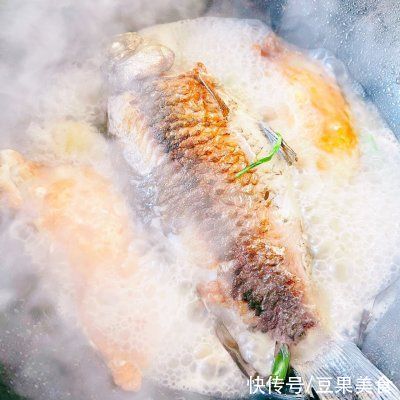 鲜鸡汁卿鱼汤超还吃，我家三天两头吃一次