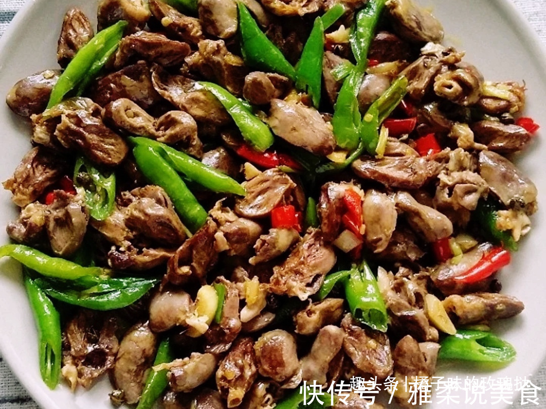 5分钟快手家常菜凉拌蟹味菇,清炒龙须菜,尖椒炒鸡心,超美味