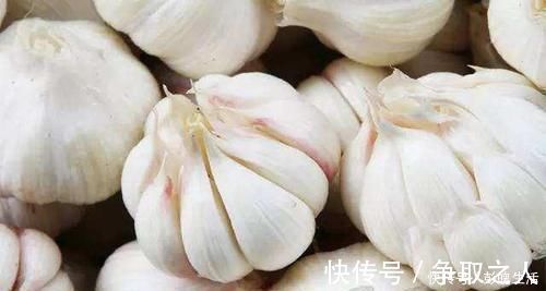 强效利尿剂|高血压最“怕”的7种食物,经常服用,血压可能会逐渐降下来