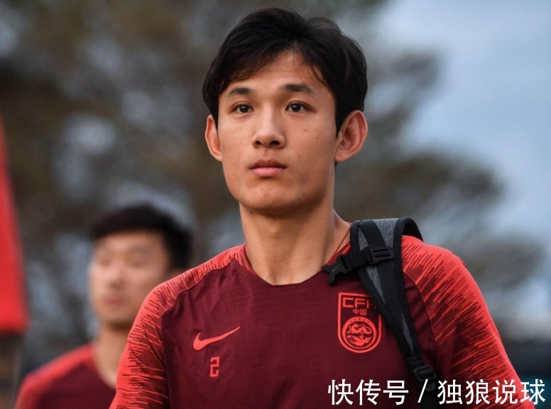 李霄鹏|就在刚刚!中超主帅遭逮捕,国足队内3球员再引热议