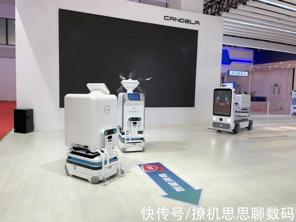 企业|从科幻到现实!坎德拉科技分体式设计机器人点燃世界机器人大会