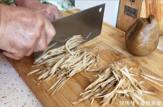 消暑|夏天要多吃这个菜,是菜又是药,家人常吃脾胃好,贵也要舍得