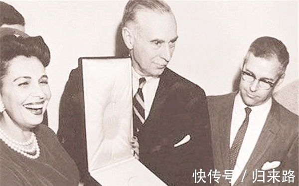 温斯顿#闻名世界的“邪恶钻石”:有一个美丽名字,得到过的人都难逃厄运