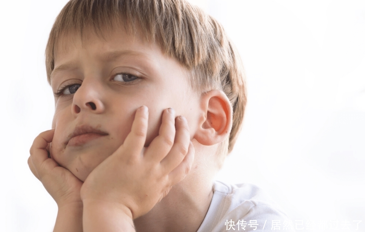 叛逆|还在“鱼缸式养娃”?对孩子约束教育,会让娃越来越叛逆