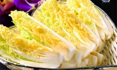 膳食纤维|女性不要太节俭，多吃三种食物，排出毒素，清解血毒，美容养颜