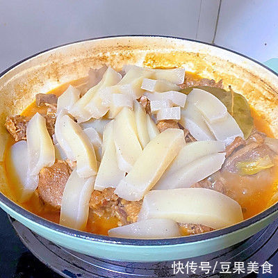 小芹菜|酱香焖鸭鲜嫩入味满屋飘香