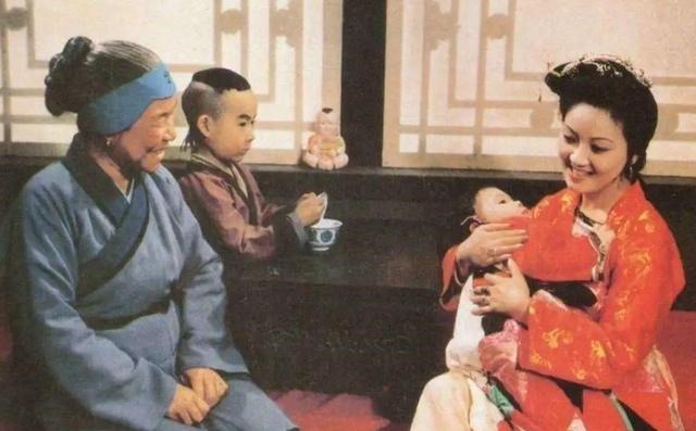 |沙雕动画,搞笑:为得到针管,我假装生病,差点被老爹吓死