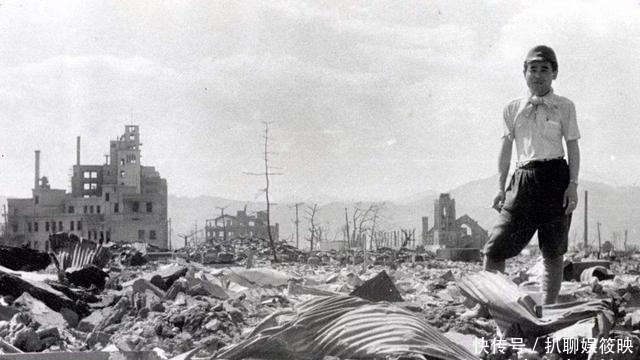 战争|二战:美军士兵拍摄下的这张照片,成为了战争最真实的写照!