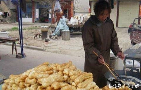 印度人|同样是油条,看看中国的,再看看印度的,中国网友:我们服了!