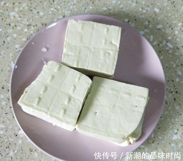 椒盐豆腐,咸香下饭,给肉都不换!