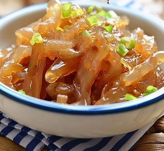 中薪|每天不妨多吃3种美食，减肥瘦身，护肝明目，爱吃就赚了！