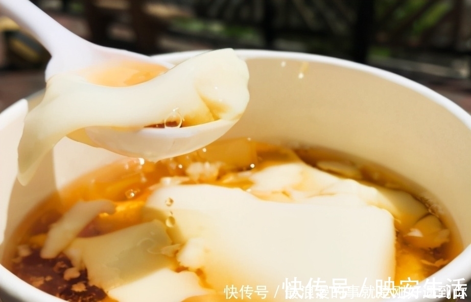 豆腐脑|晚上睡前泡1把黄豆，第二天早餐就有了，嫩滑豆腐脑，不用花钱买