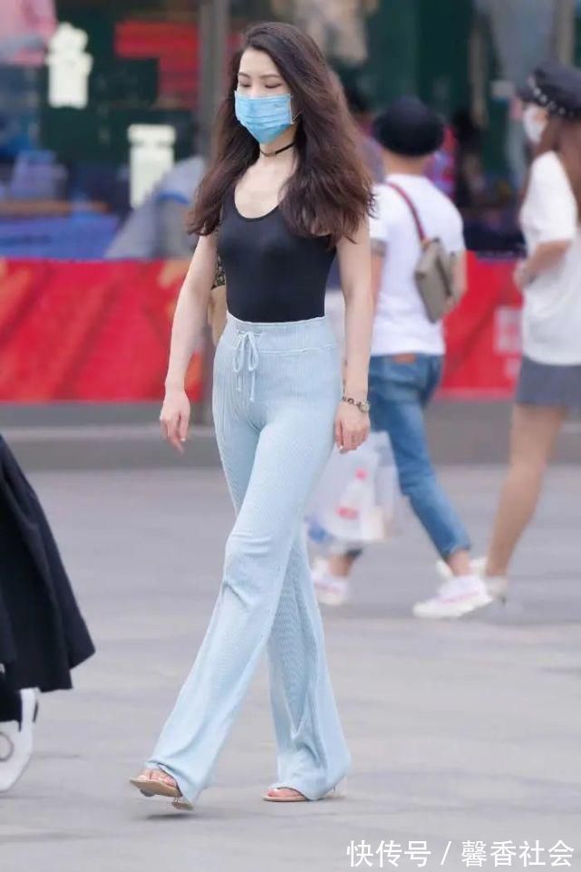 轻松|时尚休闲的穿搭,清凉舒适显气质,能让你轻松靓丽一整夏