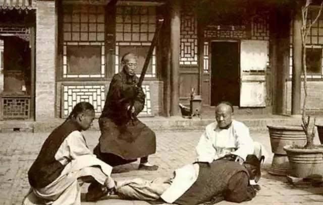 发明|古代为何流行打屁股?又是谁发明了打屁股?