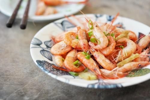 饮食习惯|夏季“养肝”正当时，营养师：多补充3种营养素，肝脏或更加健康