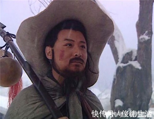 水浒传!水浒中谁才是梁山第一伪君子不是宋江,此人看似忠义实则真小人