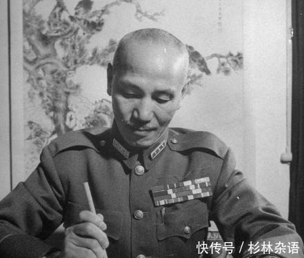 老蒋|鲜为人知!平津战役前,老蒋曾派军统对傅作义下手,是谁救了他