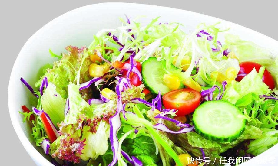 沙拉子|在制作生菜沙拉于凉鸡时,需注意,火候的力度大小哦