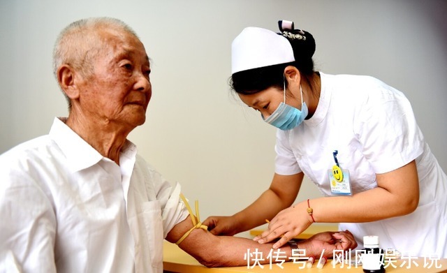 年龄段|“血糖新标准”公布,并非是3.9~6.1,不妨重新自查一下