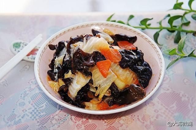 大鱼大肉|冬天多吃这菜，隔天做一次来给胃肠洗个澡，多吃肉也不怕长膘