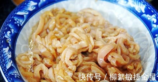 解馋|这菜饭馆几十元一盘，自己做十几元全家吃一顿，好吃又解馋！