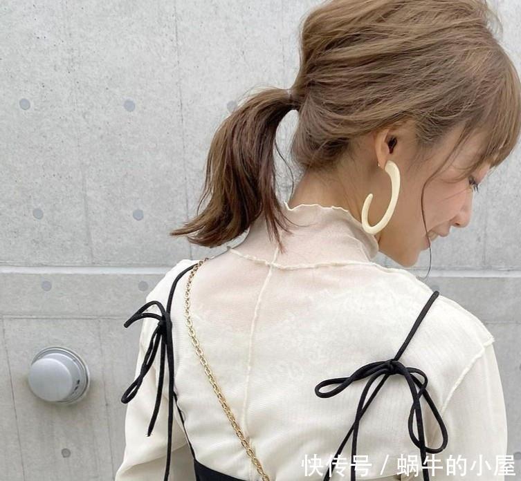 马尾|轻熟女的也爱的马尾辫，看着简单还时髦，真有学生味