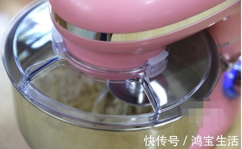 面团|别买了，在家做出又香又软的面包，其实很简单，成本只要几块钱