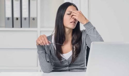 出血|如果4个症状不断出现,十有八九是癌症“信号”,越早检查越好