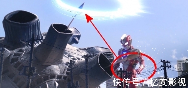 布魯頓|奧特曼:澤塔的吃癟形態,重新正名了,僅用三招搞定四次元怪獸!